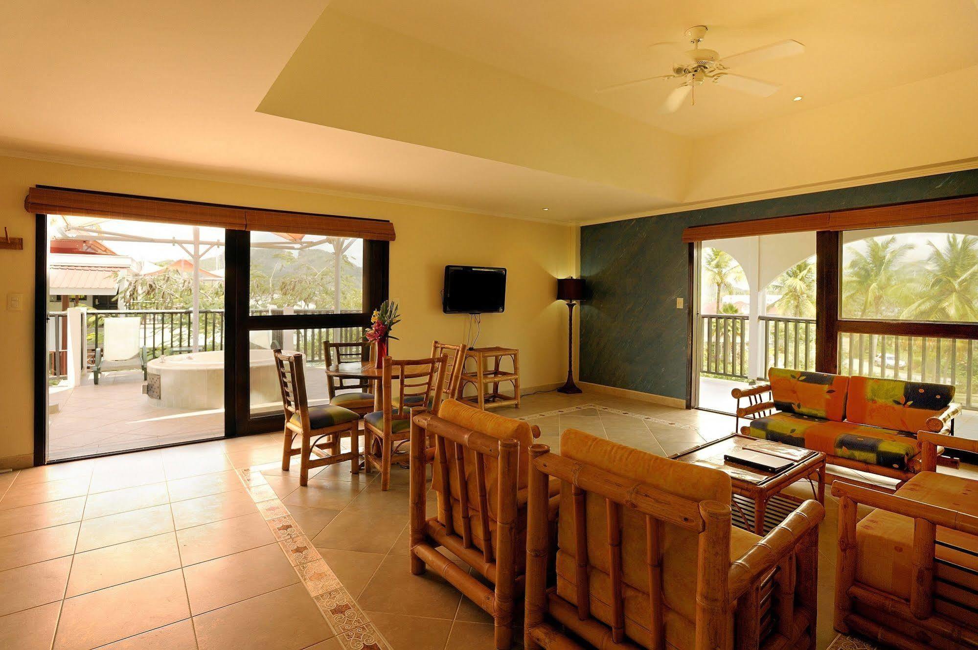 Отель Tranquility Bay Antigua Jolly Harbour Экстерьер фото